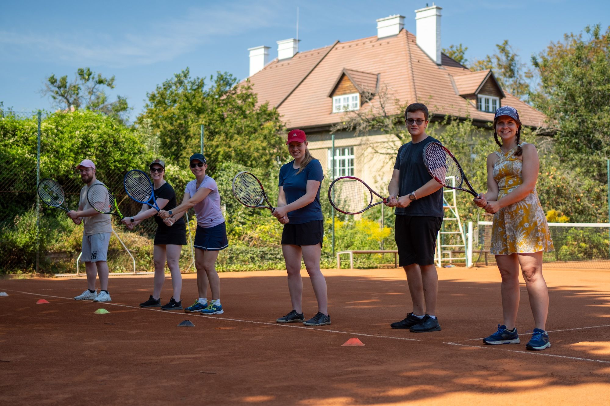 Aiviro Teambuilding: Tenisový kemp s profesionálním trenérem